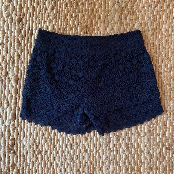LOFT riviera shorts - Picture 4 of 5
